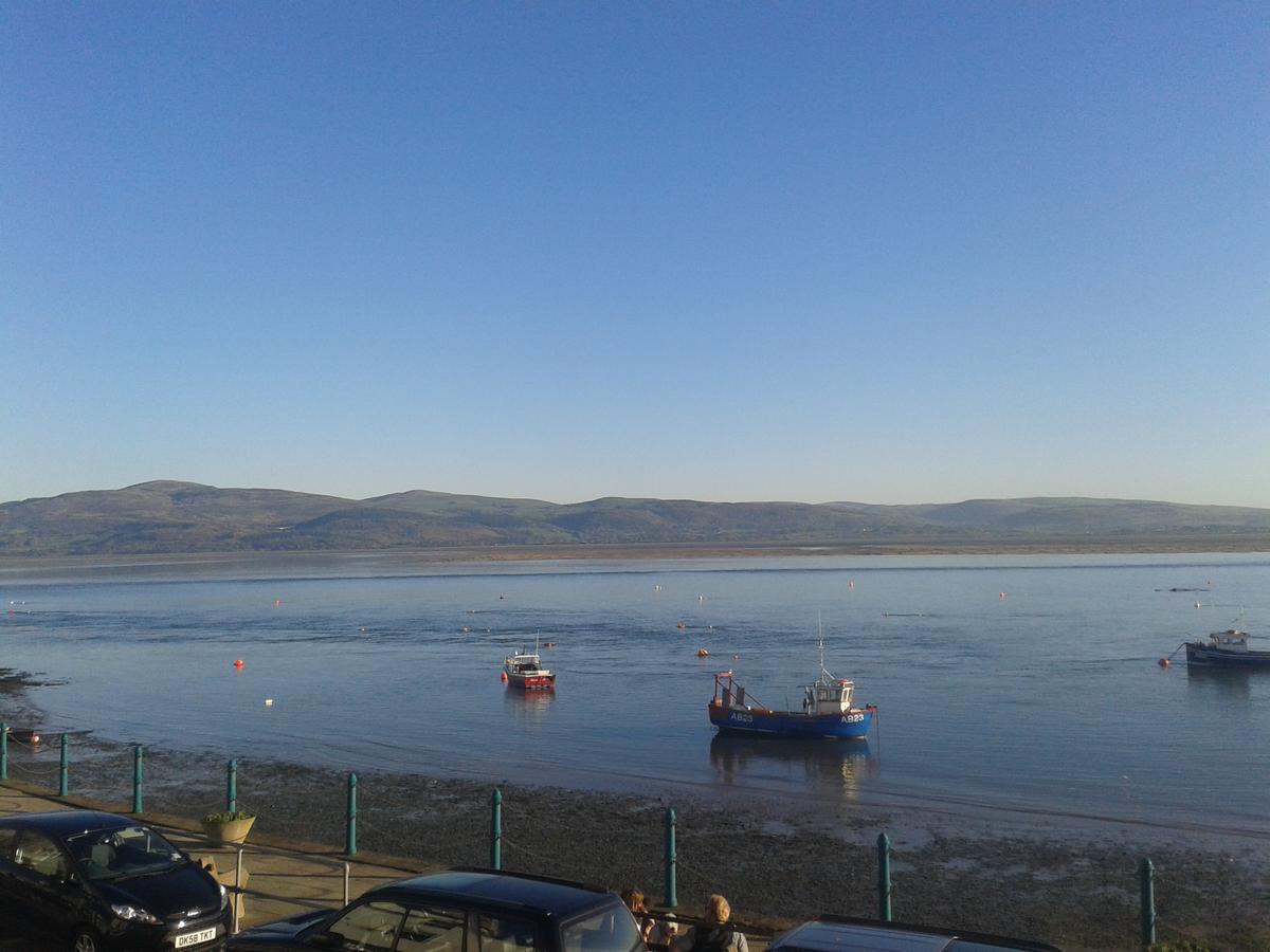 The Britannia Coaching Inn Aberdyfi Eksteriør bilde